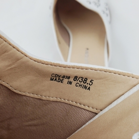 CL by Laundry white studded mule - Picture 8 of 9